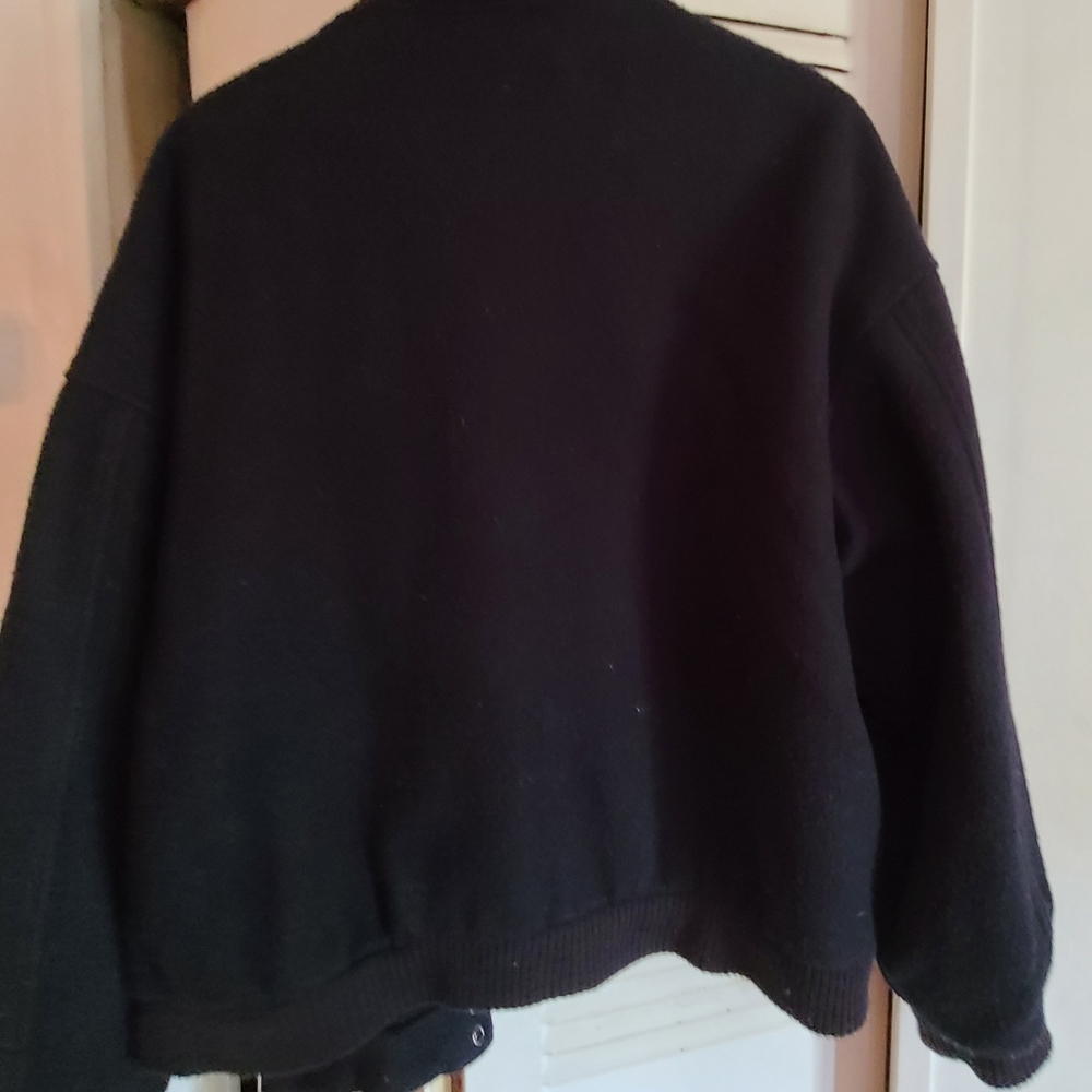 Jacket - Picture 2 of 4
